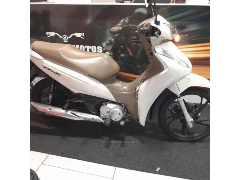 HONDA - BIZ 125 - 2019/2019 - Branca - R$ 14.900,00